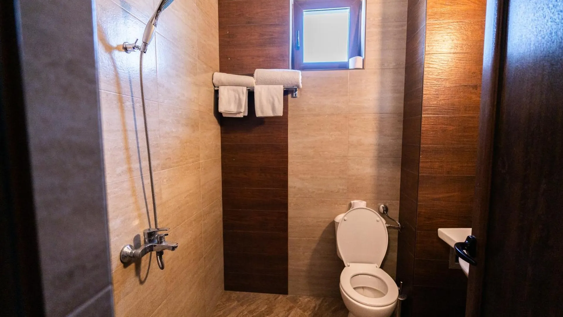 Family Hotel Bunara Brestnik